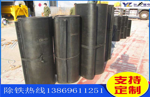 皮帶機除鐵器，廣東皮帶機除鐵器運行原理怎么調(diào)節(jié)_廣東皮帶機除鐵器運行原理跑偏原因及如何調(diào)_刮板價格 