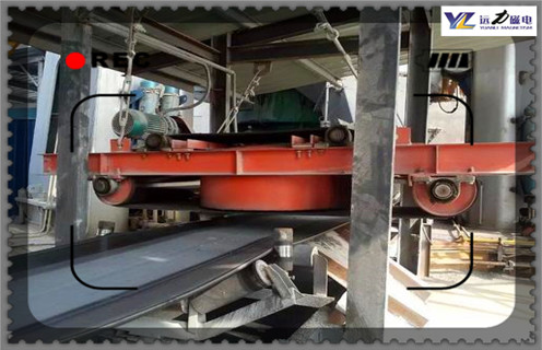 自卸式電磁除鐵器，新疆自冷自卸式電磁除鐵器_技術(shù)參數(shù)_新疆自冷自卸式電磁除鐵器工作原理_國(guó)家標(biāo)準(zhǔn)生產(chǎn)廠家 